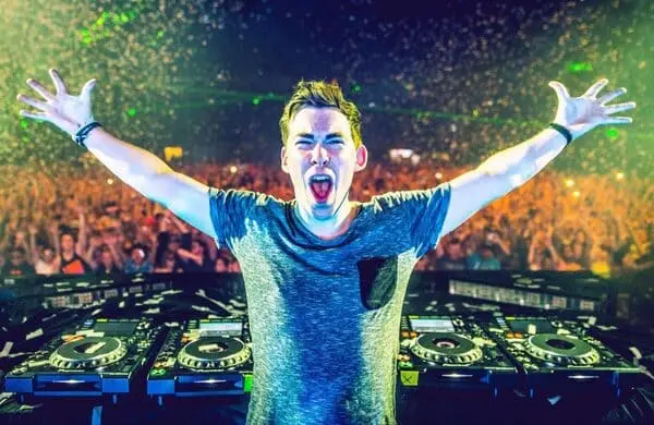 Hardwell en un festival