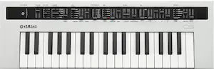 Sintetizador digital de la marca Yamaha